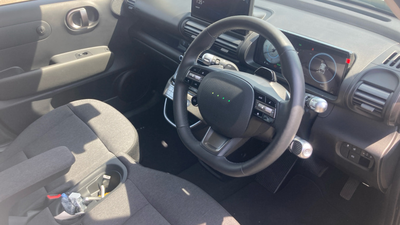 Hyundai INSTER 85kW 02 49kWh 5dr Auto Electric Hatchback